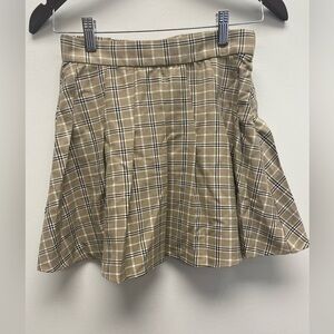 ✨ 4 for $30 ✨ Garage Tan Plaid Pleated Skirt Size XSmall